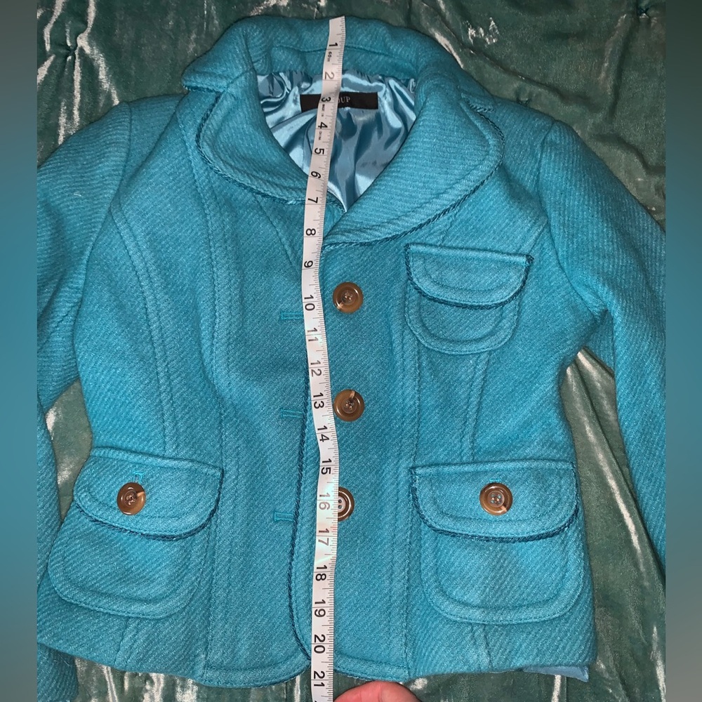 Chic Turquoise Button-Up Blazer - Picture 10 of 10